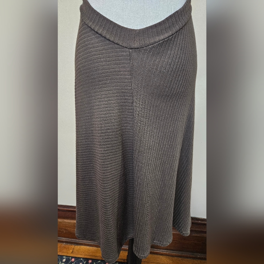 Brown Ribbed Crisscross Back Dress - Picture 6 of 8